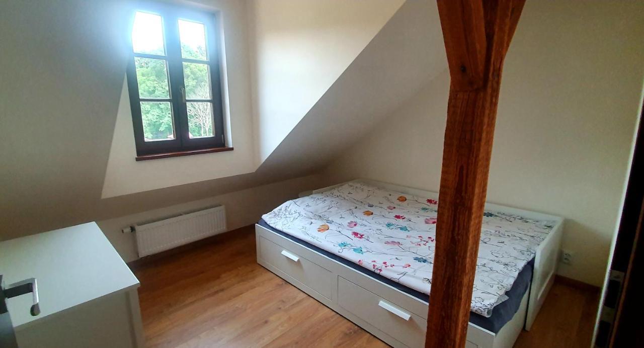 Gospodarstwo Nad Jeziorem Zalom  Exterior photo