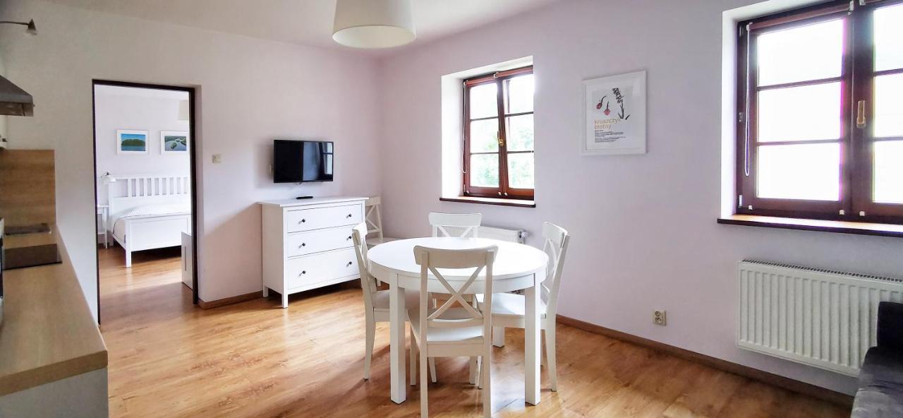 Gospodarstwo Nad Jeziorem Zalom  Exterior photo